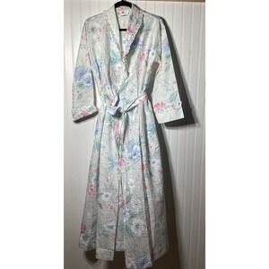 Vintage Ashley Ames Sear Sucher Floral Robe Size Medium EUC Belt